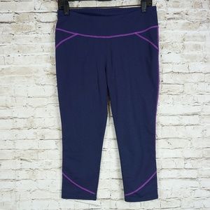 Fabletics Purple Athletic Cropped Leggings